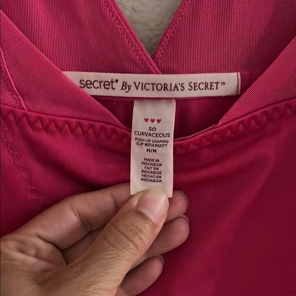 Secret by Victoria’s Secret Curvaceous Push-up Shaping Slip with Panty size M/M - Picture 2 of 10